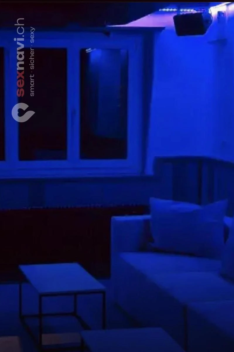 Whisper Club Whisper Club Fribourg / Freiburg
