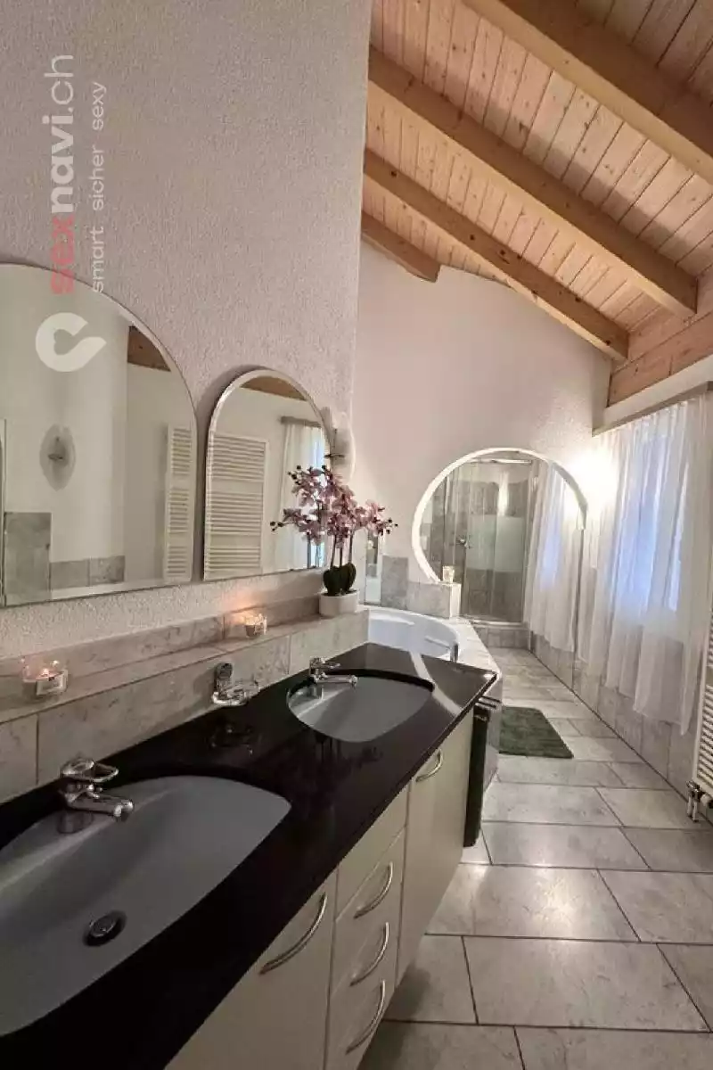 Sweet Body Massage Sweet Body Massage