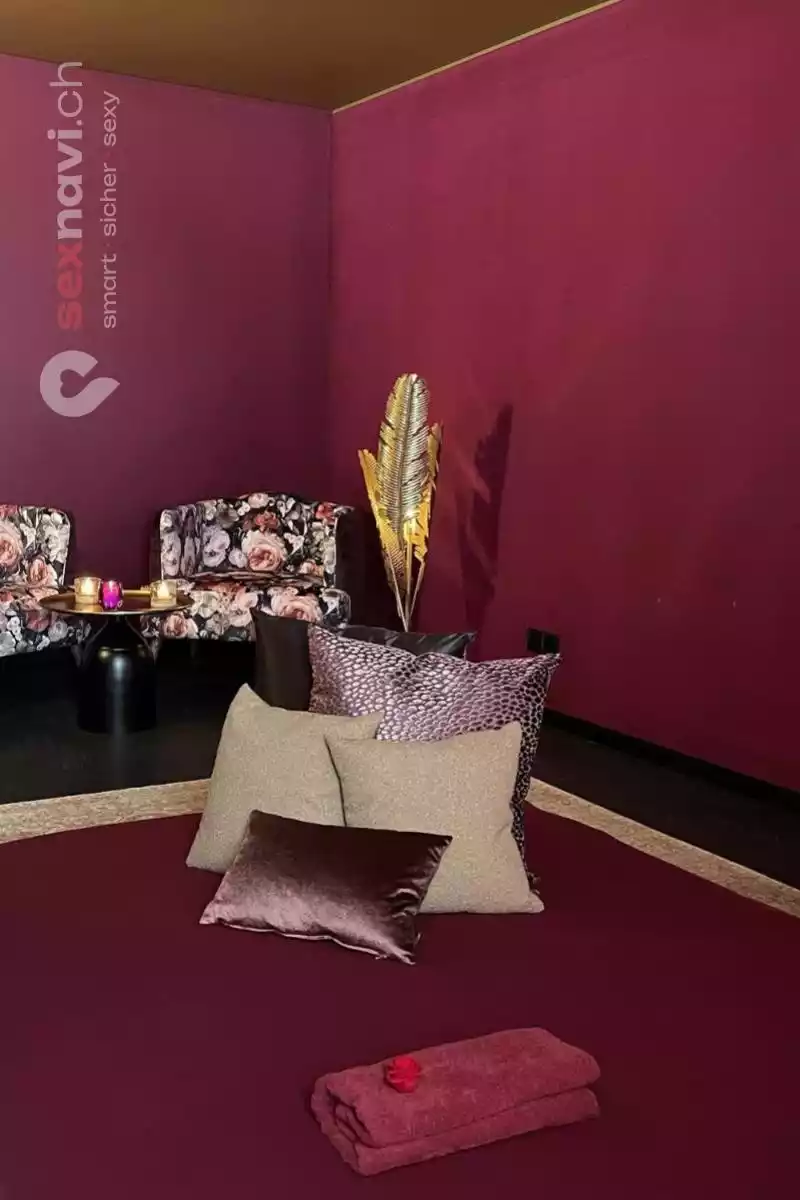 Atena Tantra Atena Tantra Luzern