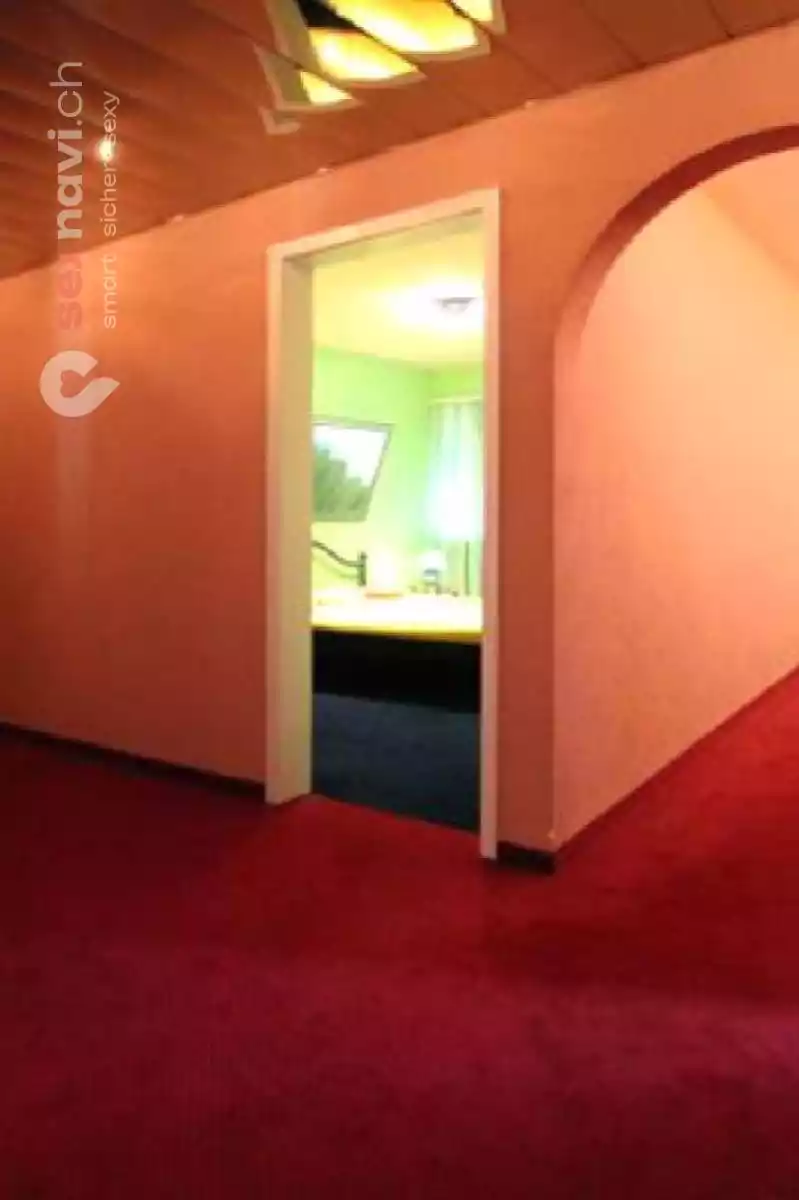 Haus 4 - Beste Kontaktbar Haus 4 - Beste Kontaktbar Zürich Umgebung