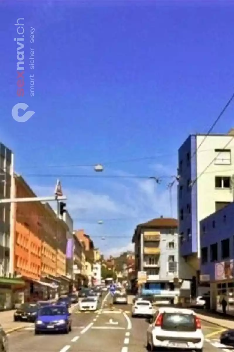 Gold Linie Atelier II Gold Linie Atelier II Luzern