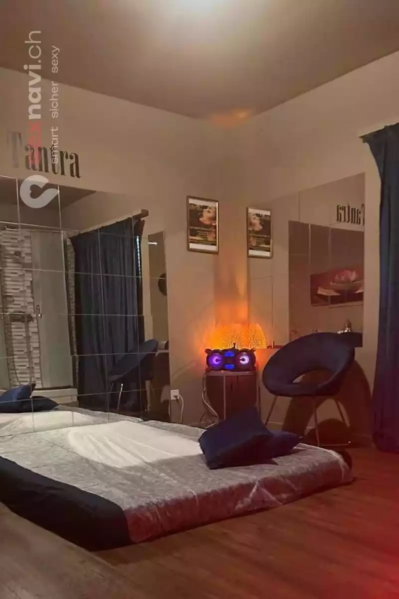 Royal Tantra Royal Tantra Tessin