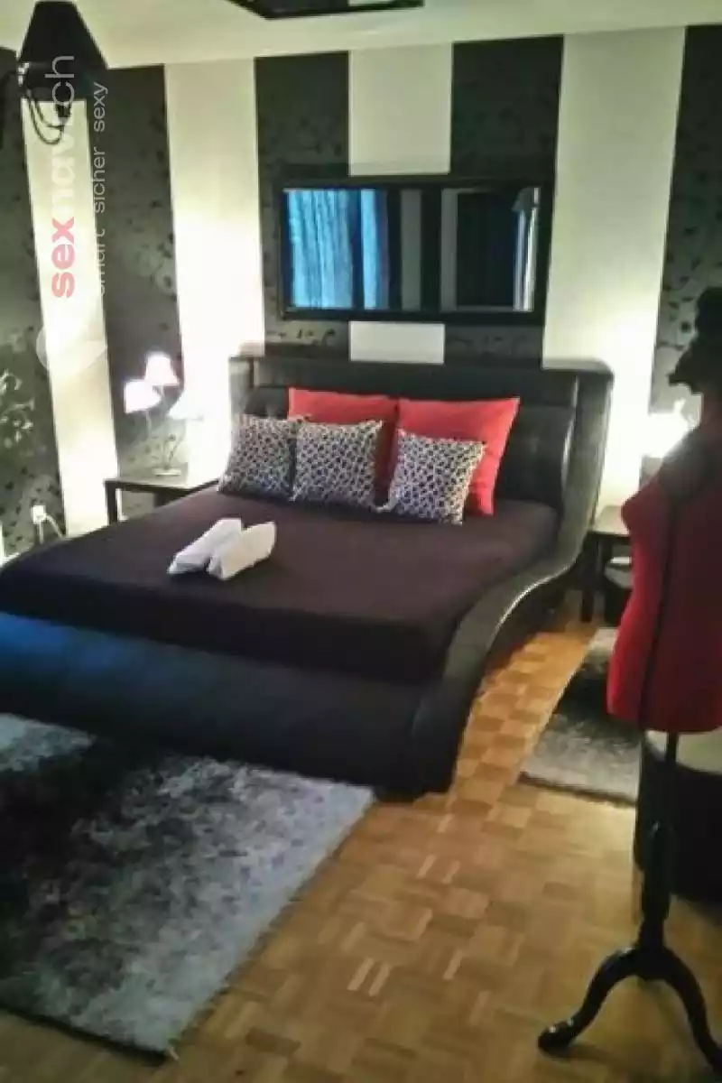 Salon Geneva Girls IV Salon Geneva Girls IV Genève / Genf