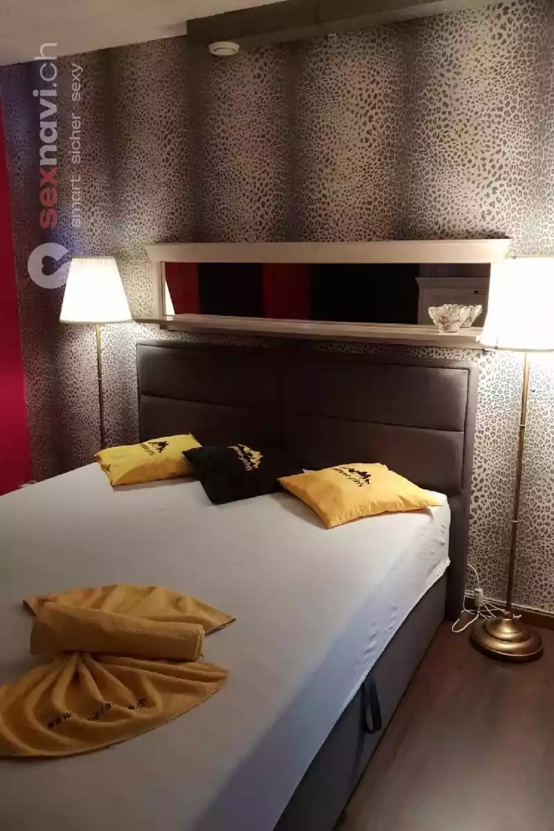 Salon Geneva Girls IV Salon Geneva Girls IV Genève / Genf