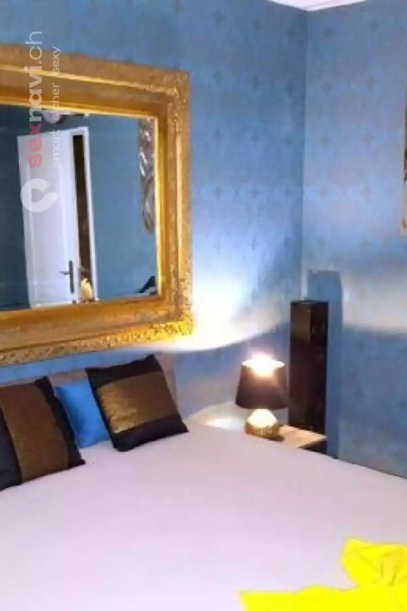 Salon Geneva Girls V Salon Geneva Girls V Genève / Genf