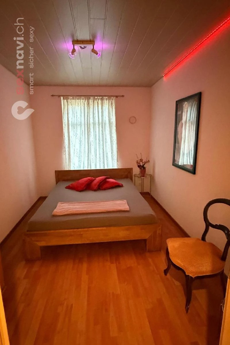 ❌ Mieten oder auf % 🏠  Zimmer zu Mieten St.Gallen, Mels, Schweiz