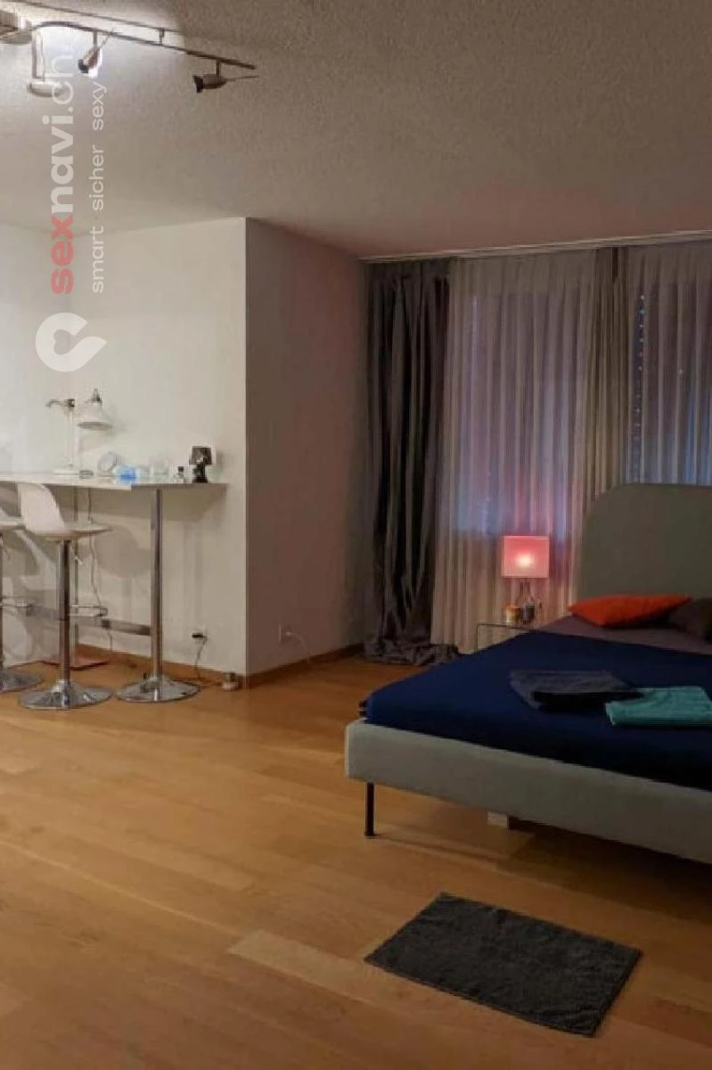 Diskret, mobilliert  Schweiz, Ebikon, Luzern