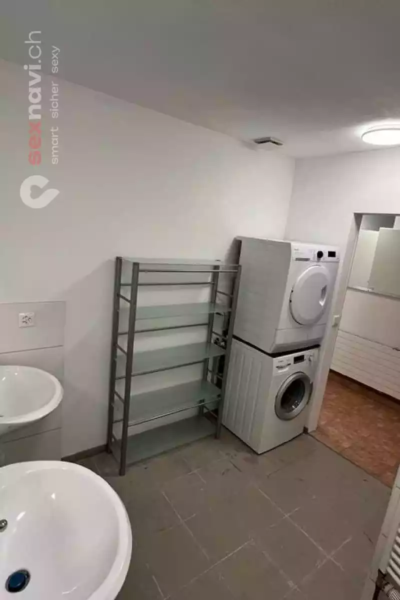 ⚡600 CHF/ Woche⚡  Schweiz, Luzern , Emmenbrücke