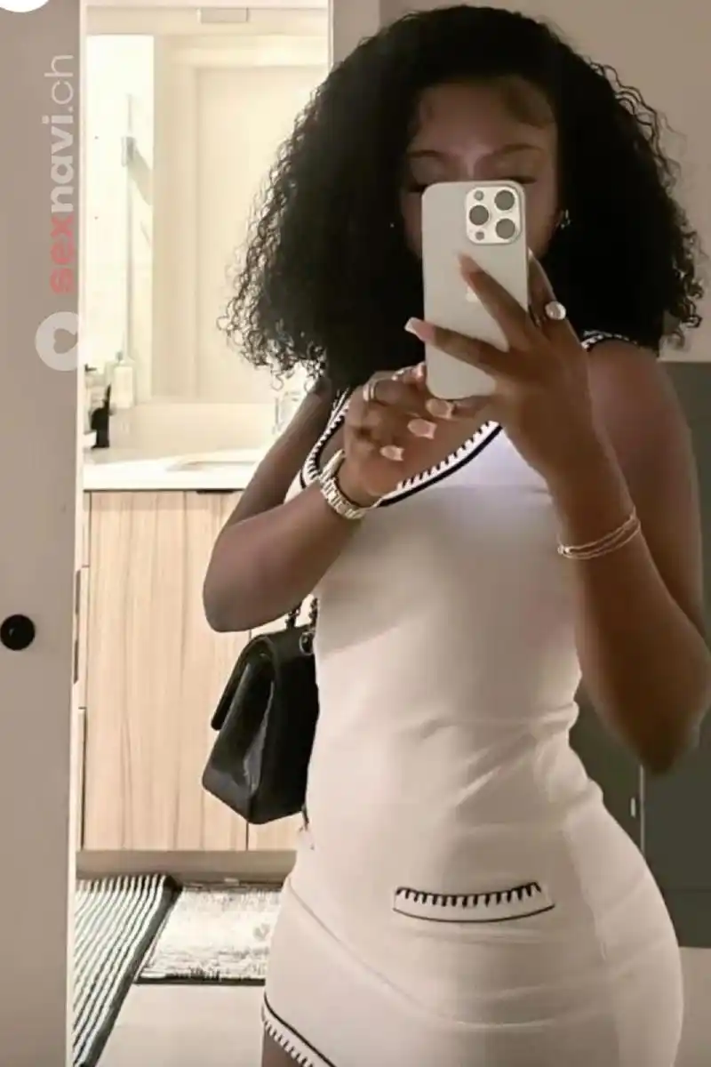 Kendra  Bern Stadt, Schweiz, Biel/Bienne - Grenchen, Solothurn, Recherswil