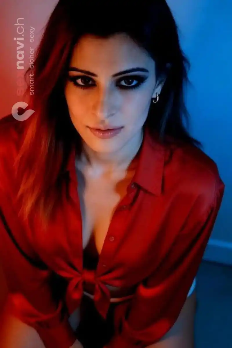 Laura bis 9.4 Anal geiles h&uuml;bsche M&auml;dchen St.Gallen, &Ouml;sterreich, Thurgau, Schweiz, M&uuml;llheim Dorf