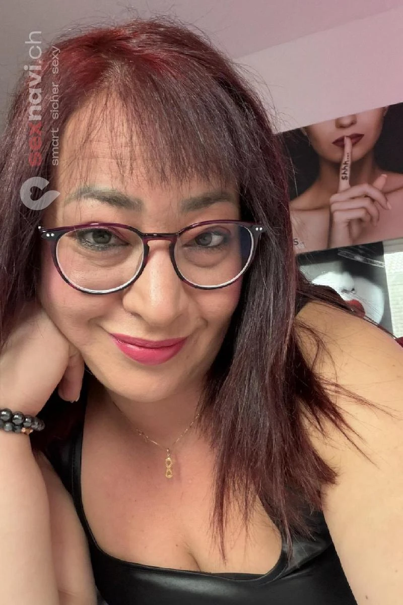 Adel Kleine h&uuml;bsche Hot Wife Zug, Emmen, Nidwalden, Schweiz, Luzern