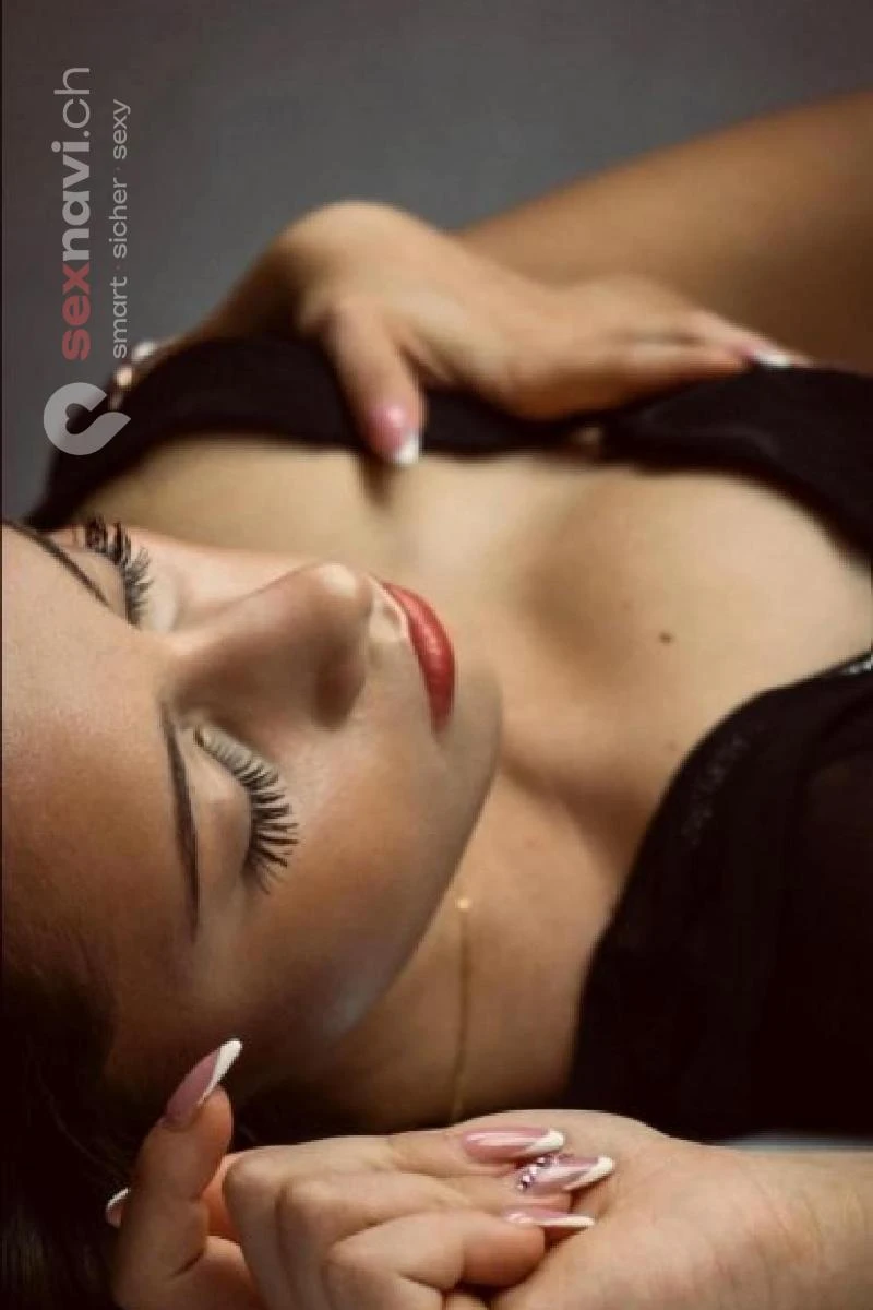 Chloe bis zu 25 TOP GIRLS BS Basel, Basel, Aargau, Schweiz, Solothurn