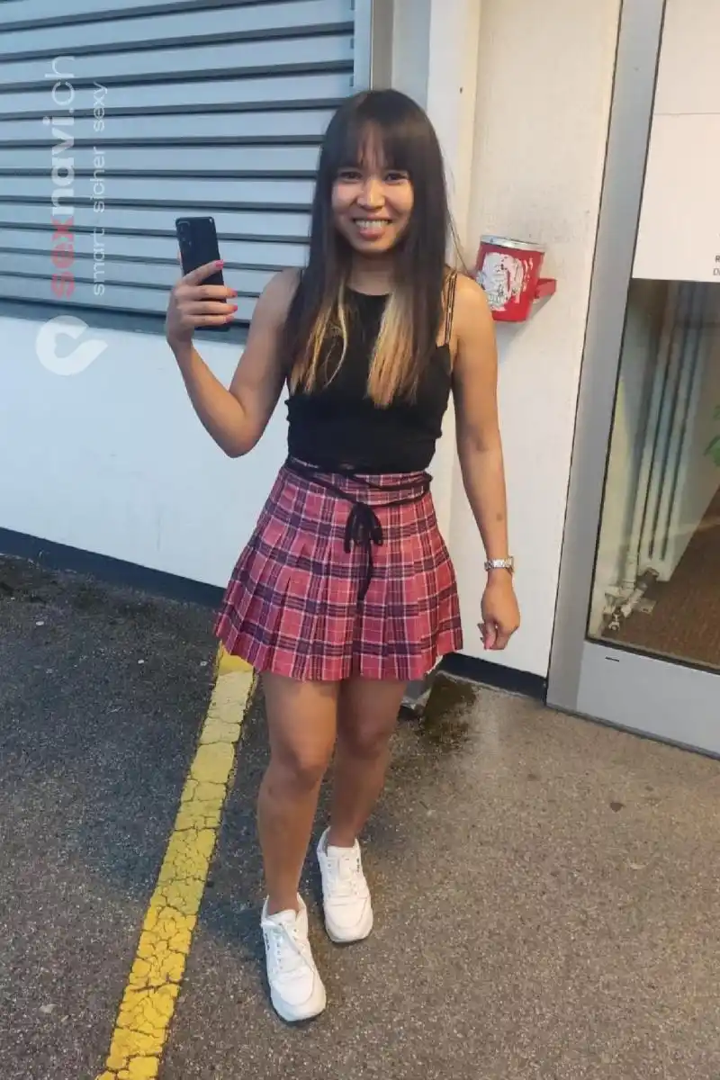 NAM 💜 Junge Thai Masseurin 💜 Zug, Luzern, Aargau, Schweiz, Luzern