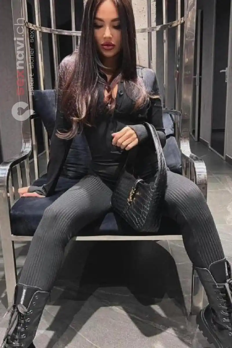 Domina Twins ab 25.10.2025 Basel, Aargau, Schweiz, Solothurn, Trimbach