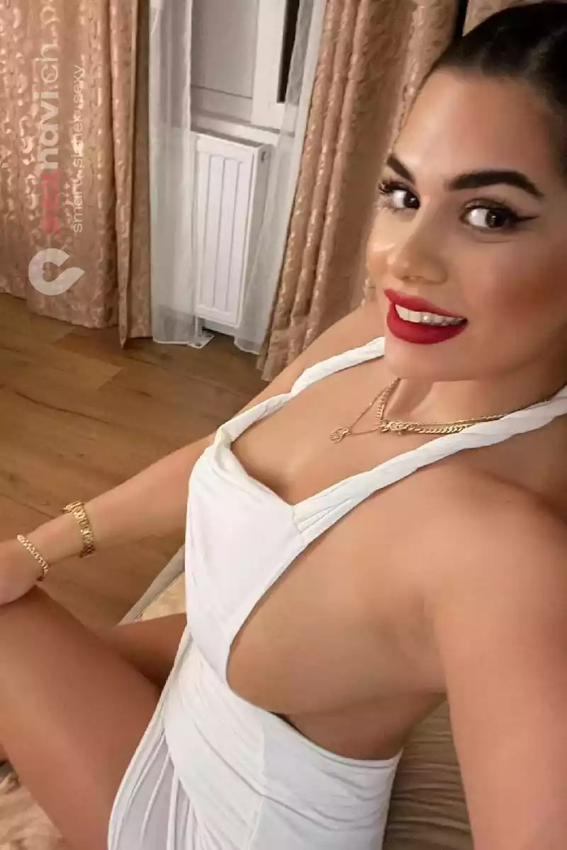 Jolie Top shot 😜 Liechtenstein, Oensingen, Schweiz, Solothurn