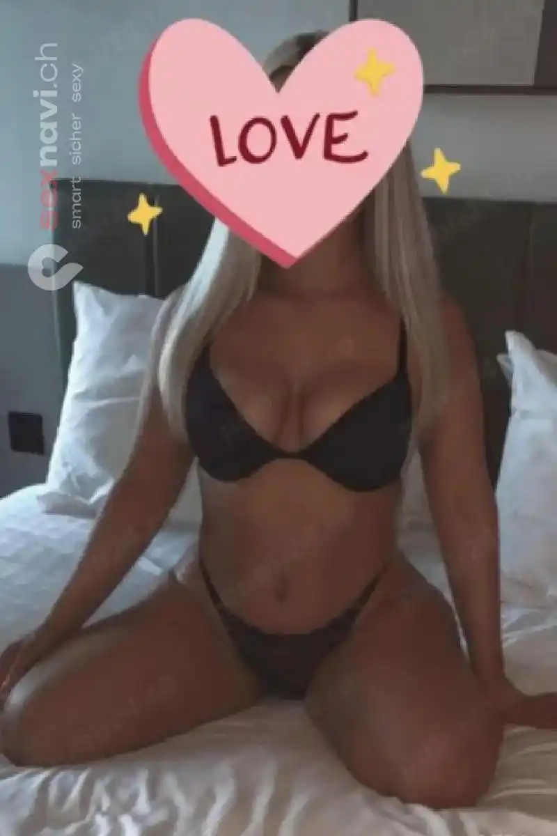 Sara 🔱🔱   Castello 🔱 🔱 Schweiz, Luzern , Brunnen, Schwyz