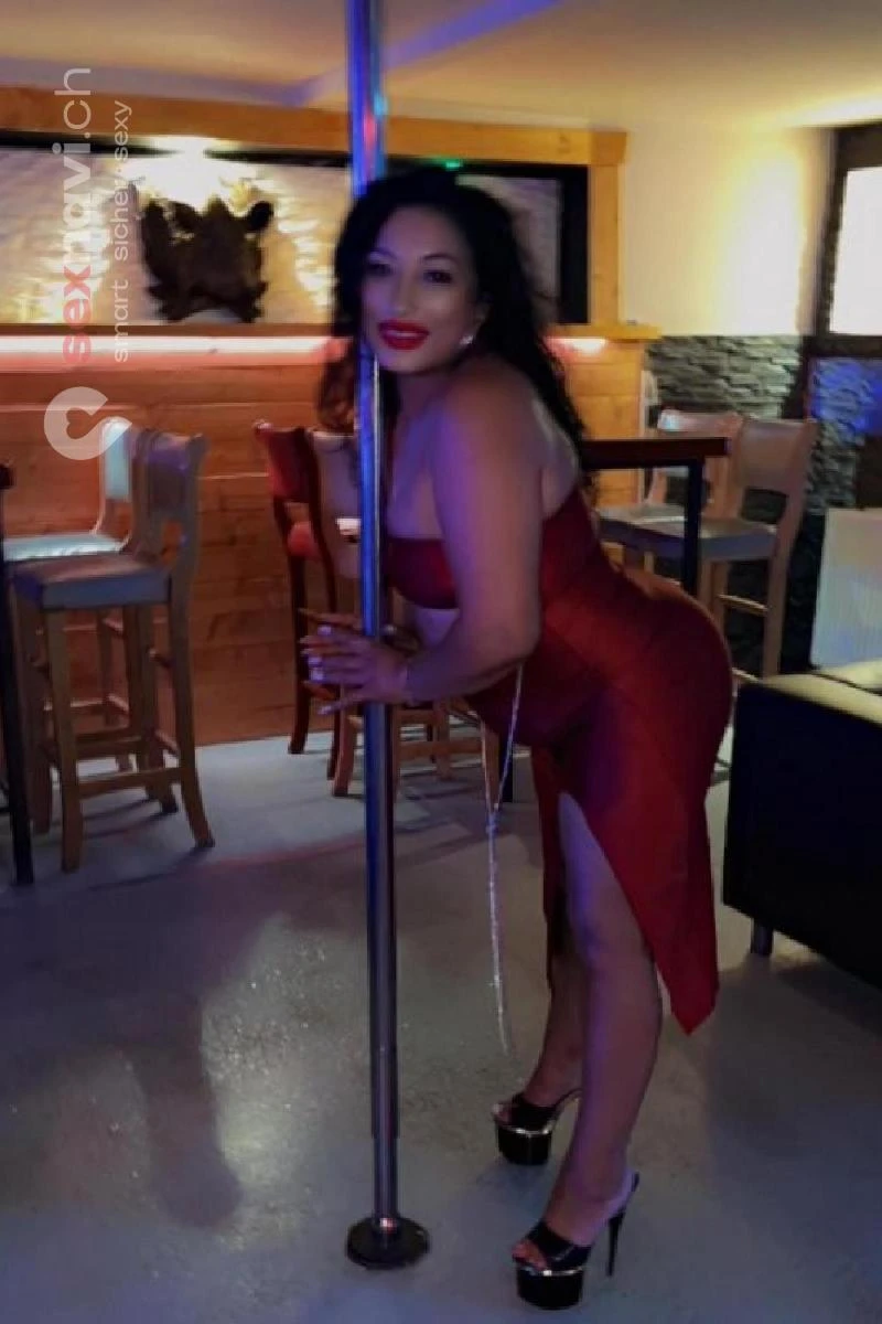 Simina Milf 💢 J&auml;gerbar 💢 Schweiz, Luzern , Seewen SZ, Schwyz
