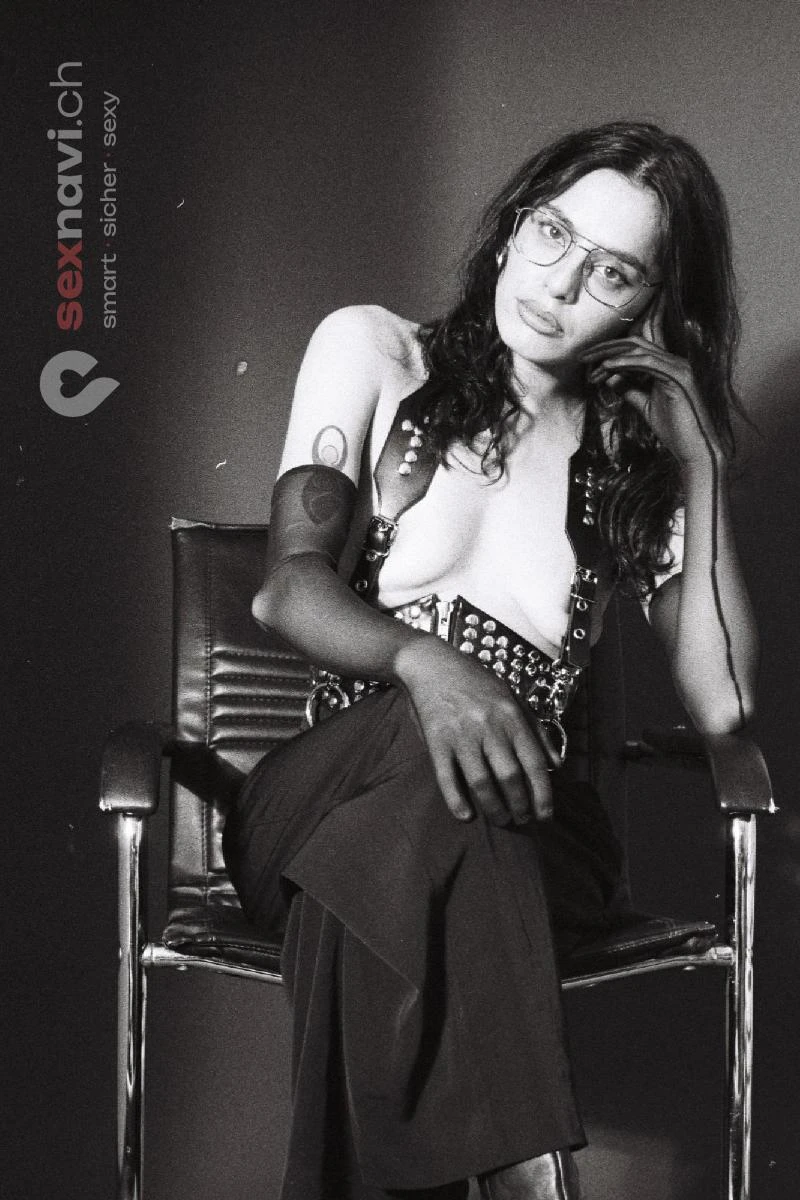 Madame AvaLaffaire Charmant bizarr Z&uuml;rich Umgebung, St.Gallen, Liechtenstein, Schweiz, Schaanwald