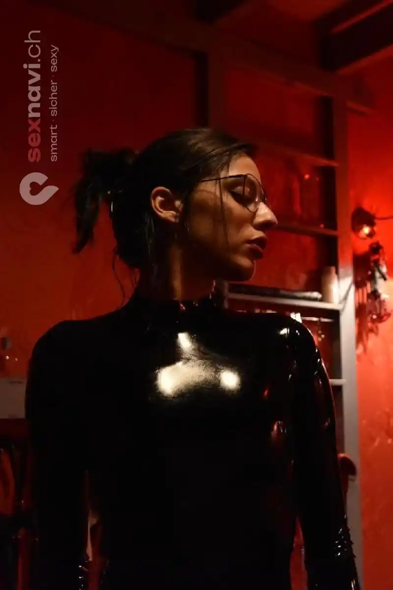 Madame AvaLaffaire Charmant bizarr Z&uuml;rich Umgebung, St.Gallen, Liechtenstein, Schweiz, Schaanwald