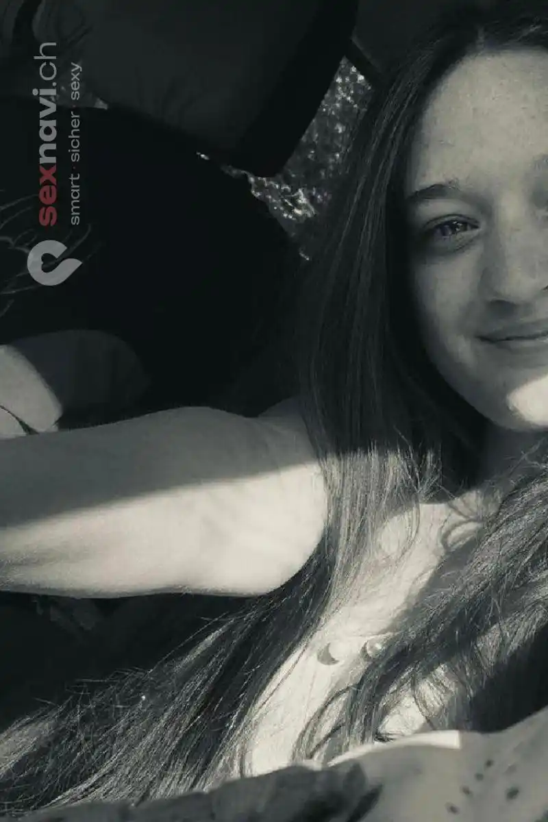 LUCA Schwanzgierig und eng gebaut Z&uuml;rich Umgebung, Schaffhausen, Z&uuml;rich Stadt, Schweiz, Thayngen