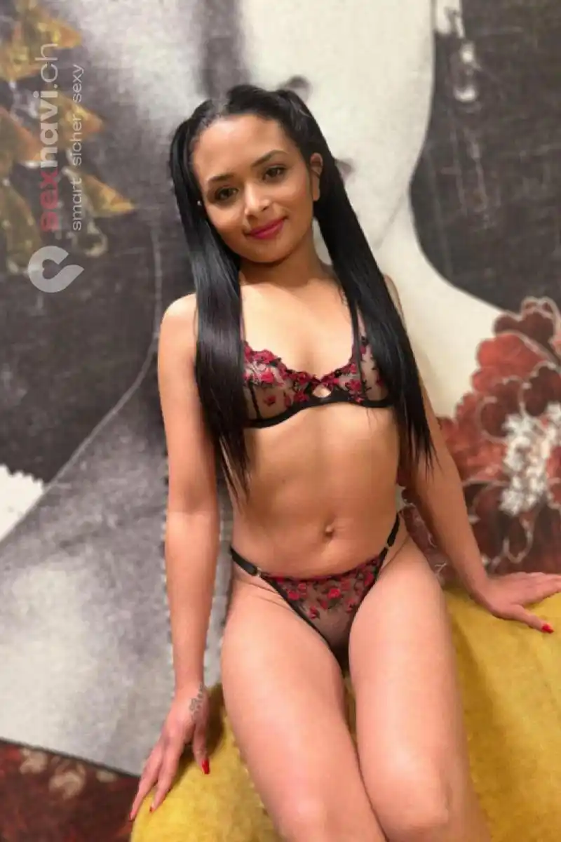 maya skinny teeny Aargau, Schweiz, Luzern , Pfaffnau, Schwyz