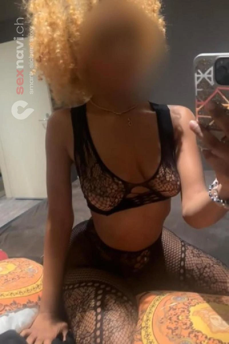 Nina Cutie Basel, Basel, Deutschland, Schweiz