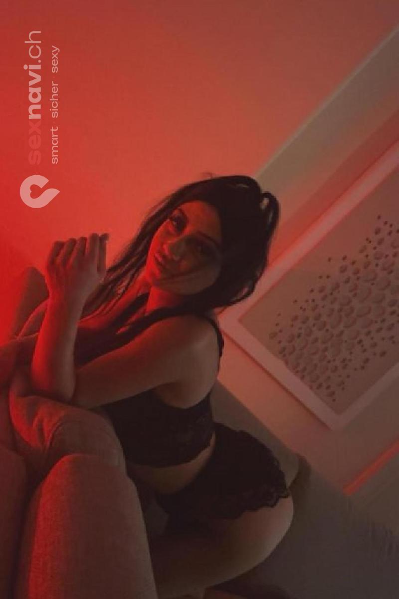 Teeny Tina SEXY xxx TEENY BABY St.Gallen, &Ouml;sterreich, Thurgau, Schweiz, M&uuml;llheim Dorf