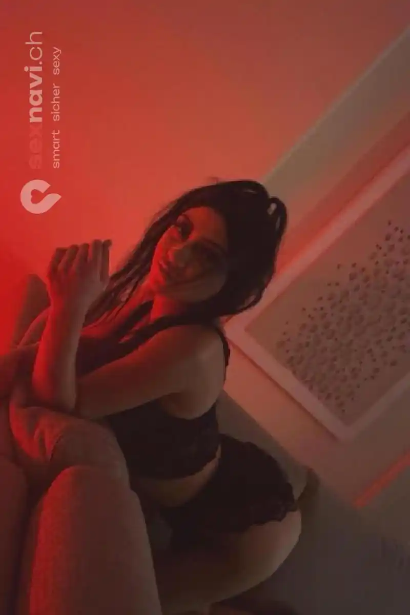 Teeny Tina SEXY xxx TEENY BABY St.Gallen, &Ouml;sterreich, Thurgau, Schweiz, M&uuml;llheim Dorf