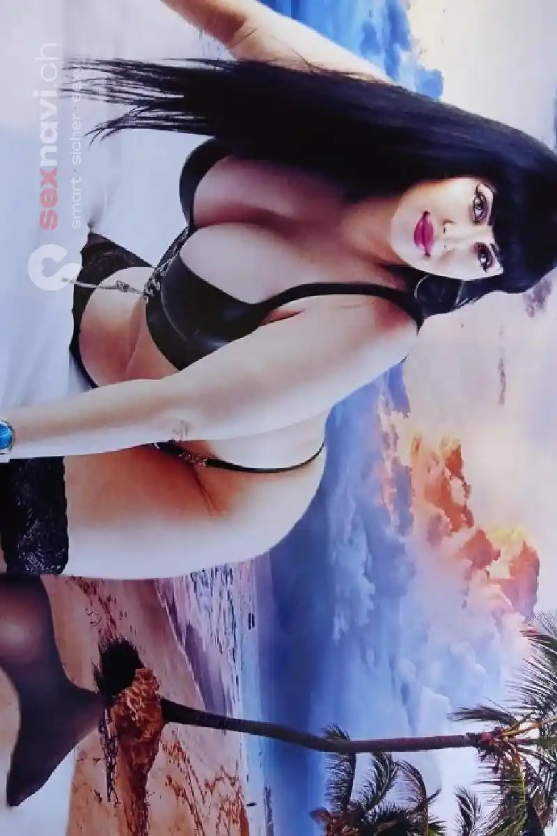 Monica Zum 1X in Niederbipp Bern Umgebung, Bern Stadt, Niederbipp, Schweiz, Solothurn