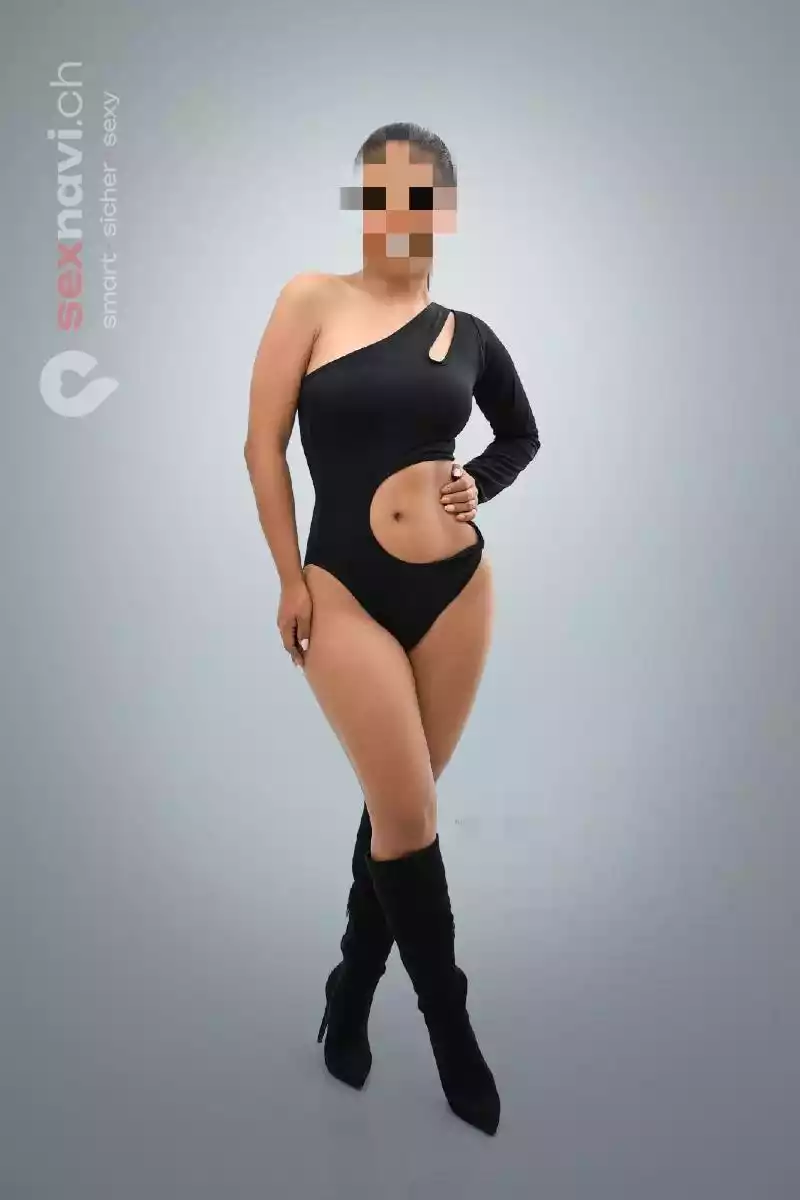 Madylin Latina Feuer Aargau, Schweiz, Luzern , Schwyz