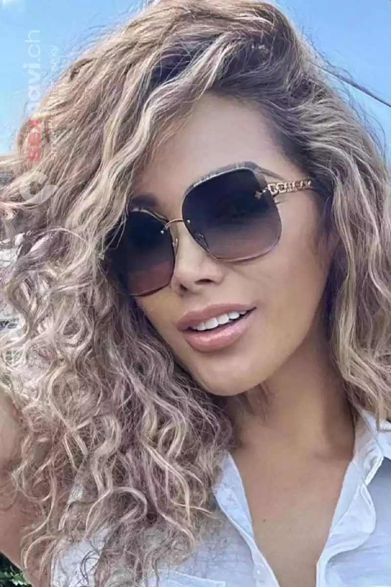 Alma Escobar F&uuml;r vieles verf&uuml;gbar 😘 St.Gallen, Glarus, Graub&uuml;nden, St. Margrethen SG, Schweiz