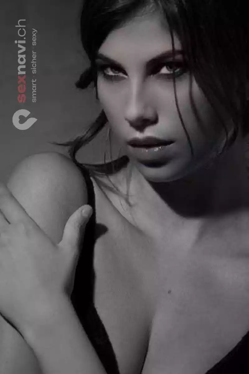 Serena Echte Playmate Basel, Luzern, Deutschland, Schweiz