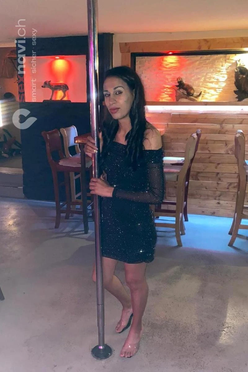 Lucy 💢 J&auml;gerbar 💢 Schweiz, Luzern , Seewen SZ, Schwyz