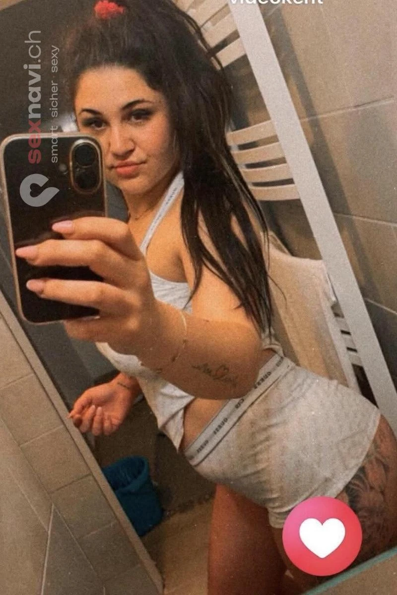 Deborah bis 09.08 Geiles xxx Teeny Girl St.Gallen, &Ouml;sterreich, Thurgau, Schweiz, M&uuml;llheim Dorf