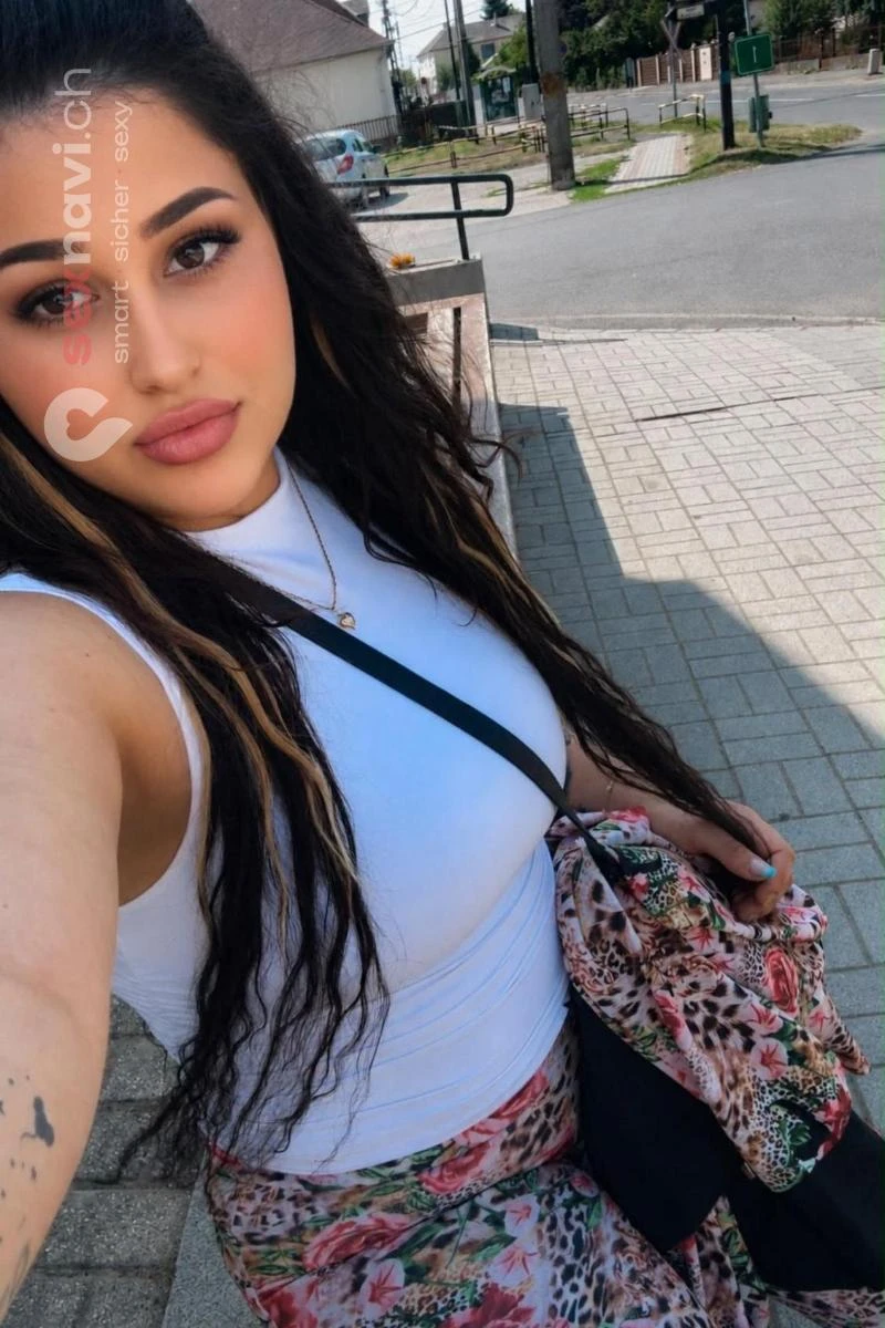Deborah bis 09.08 Geiles xxx Teeny Girl St.Gallen, &Ouml;sterreich, Thurgau, Schweiz, M&uuml;llheim Dorf