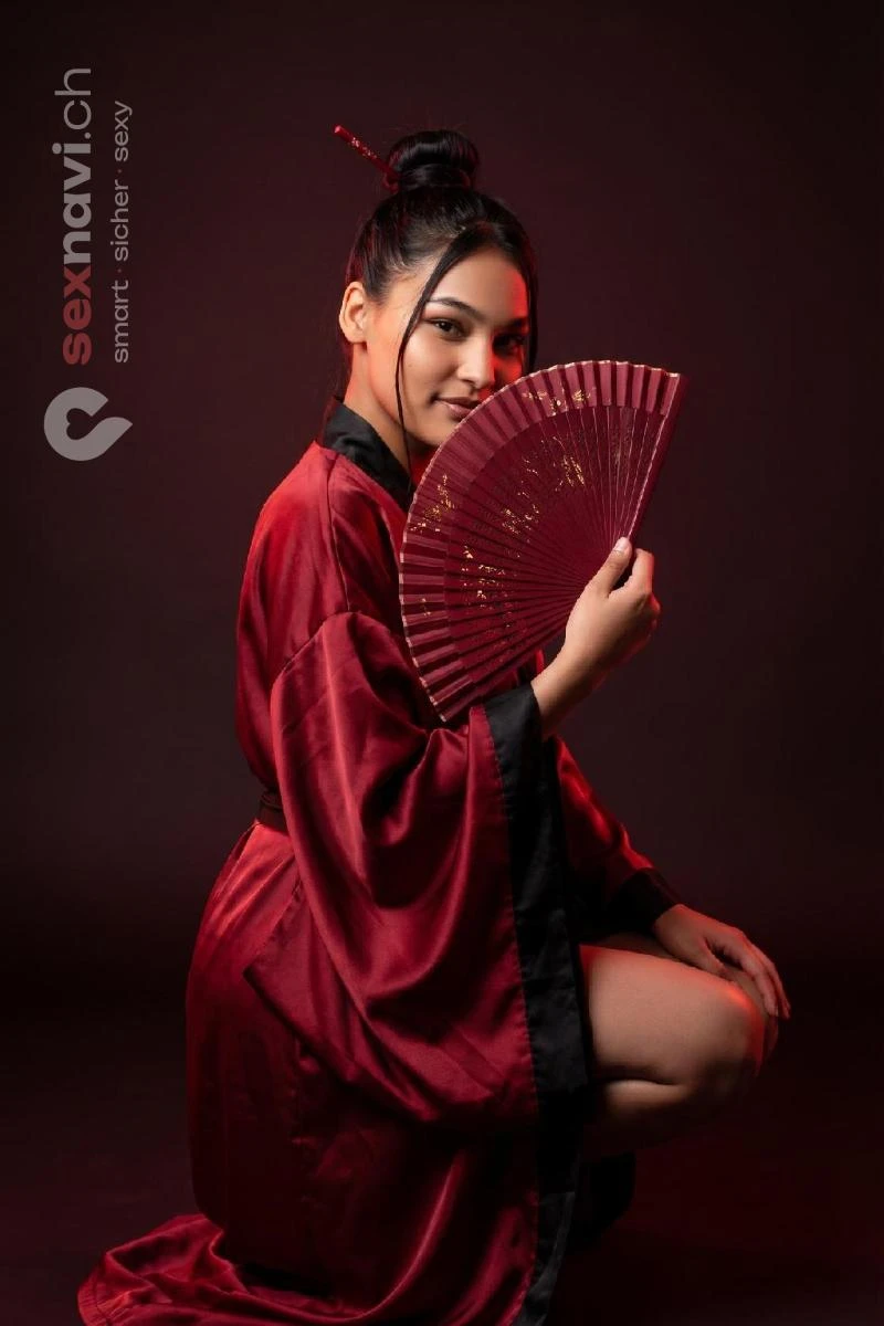 Araya Die Geile Thail&auml;nderin Bern Umgebung, Jura, Schweiz, Solothurn