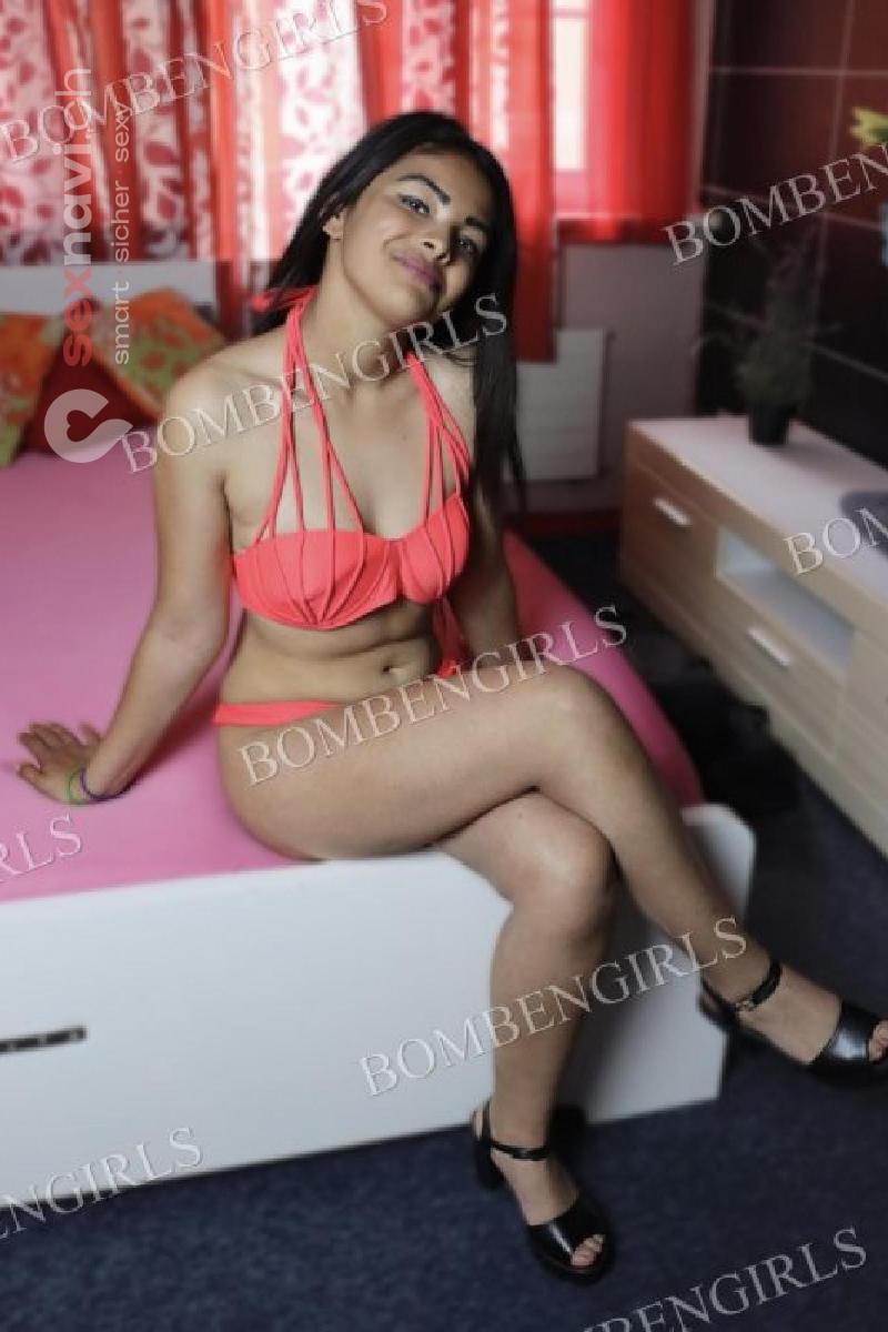 Loretta Super Sexy xxx Teeny St.Gallen, &Ouml;sterreich, Thurgau, Schweiz, M&uuml;llheim Dorf