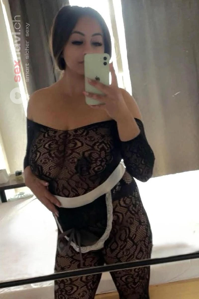 Karolina 🔥Super Titten Teeny 🌶🌶 Z&uuml;rich Umgebung, Z&uuml;rich Stadt, Schweiz, Adliswil, Schwyz