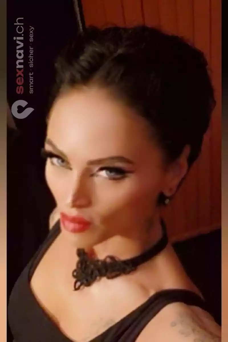 Mina 🔱🔱   Castello 🔱 🔱 Schweiz, Luzern , Brunnen, Schwyz