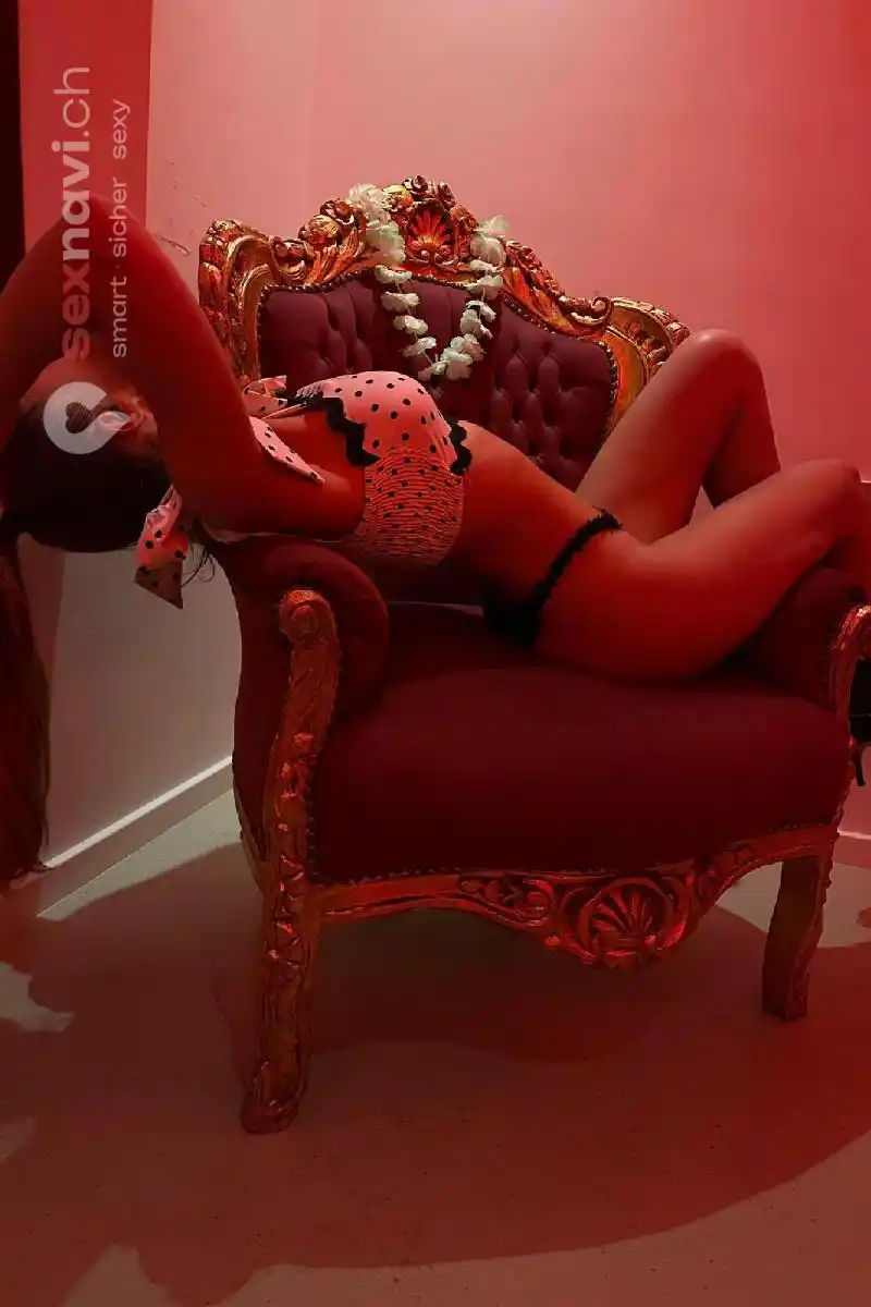 YVONNE 17:00 Zürich Umgebung, Zürich Stadt, Aargau, Schweiz