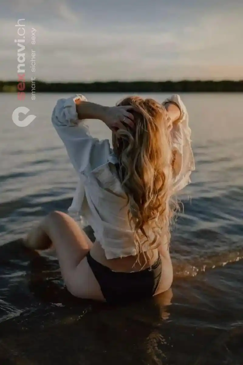 Tantra Maisterin Gönne dir etwas Ruhe Österreich, Liechtenstein, Graubünden, Schweiz, Balzers