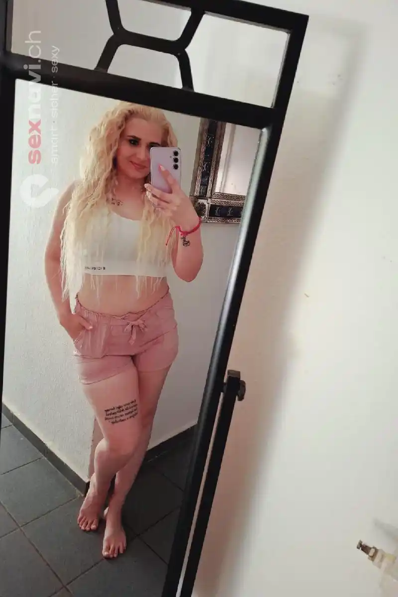 VIVI Feurig und unersättlich.. Zürich Umgebung, Schaffhausen, Zürich Stadt, Schweiz, Thayngen