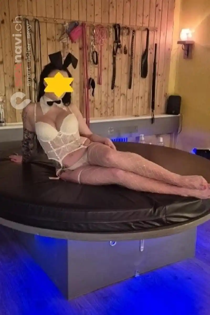 silvia und freundinn AKTION - GRUPPENSEX NUR 130. Zürich Stadt, Schweiz