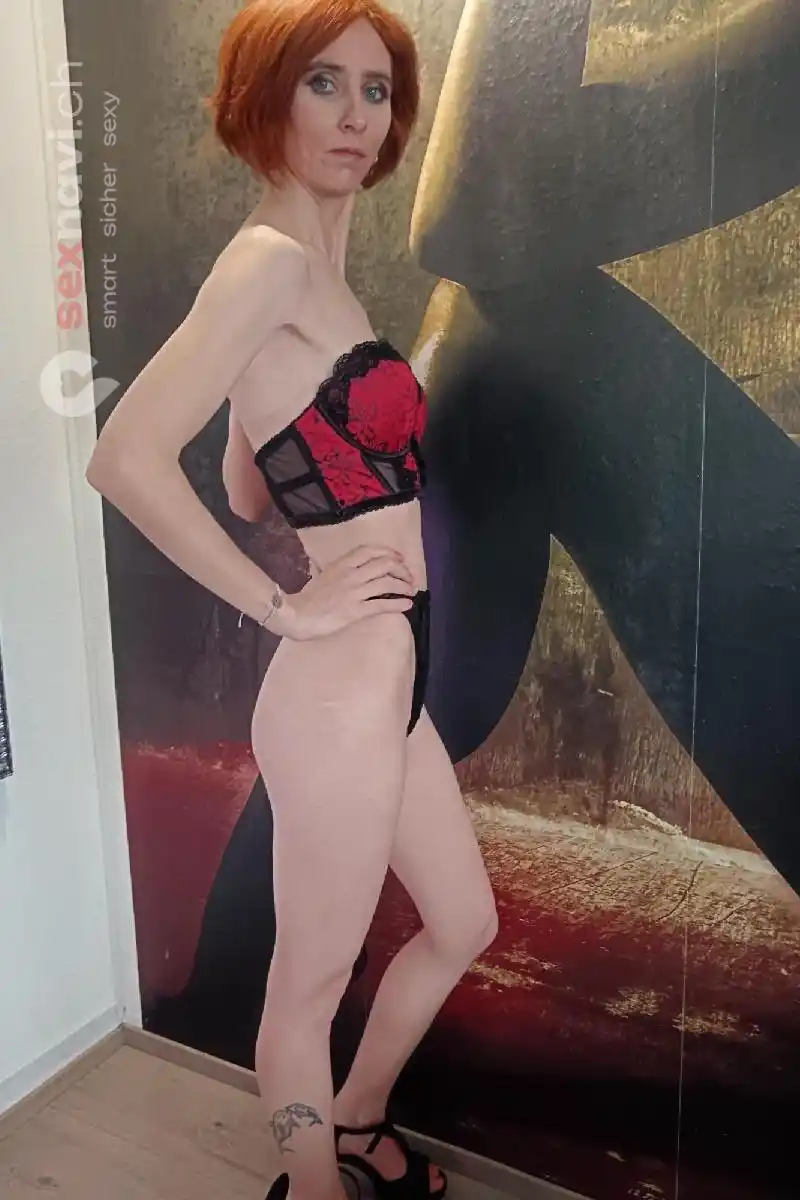 RUBINA Zart, zerbrechlich und unwid Z&uuml;rich Umgebung, Schaffhausen, Z&uuml;rich Stadt, Schweiz, Thayngen