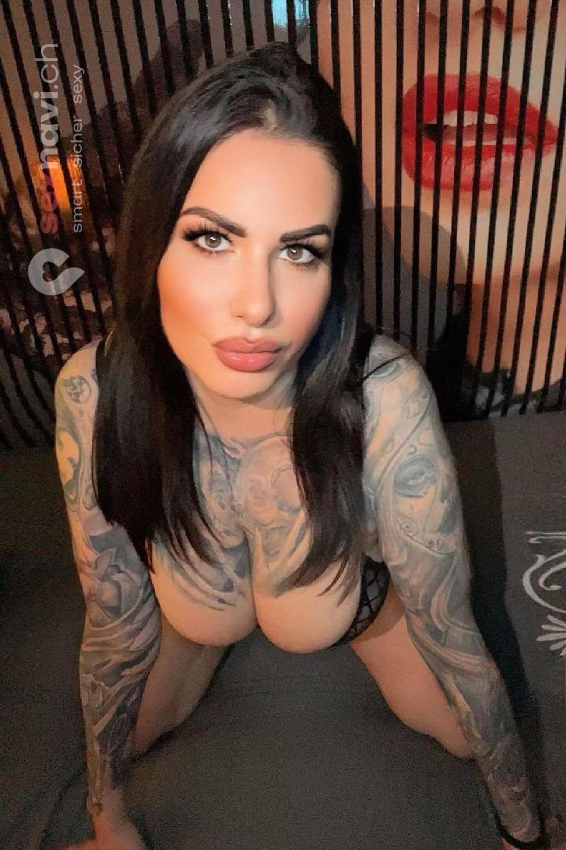 YVONNE Versautes FICK-Luder Z&uuml;rich Umgebung, Schaffhausen, Z&uuml;rich Stadt, Schweiz, Thayngen