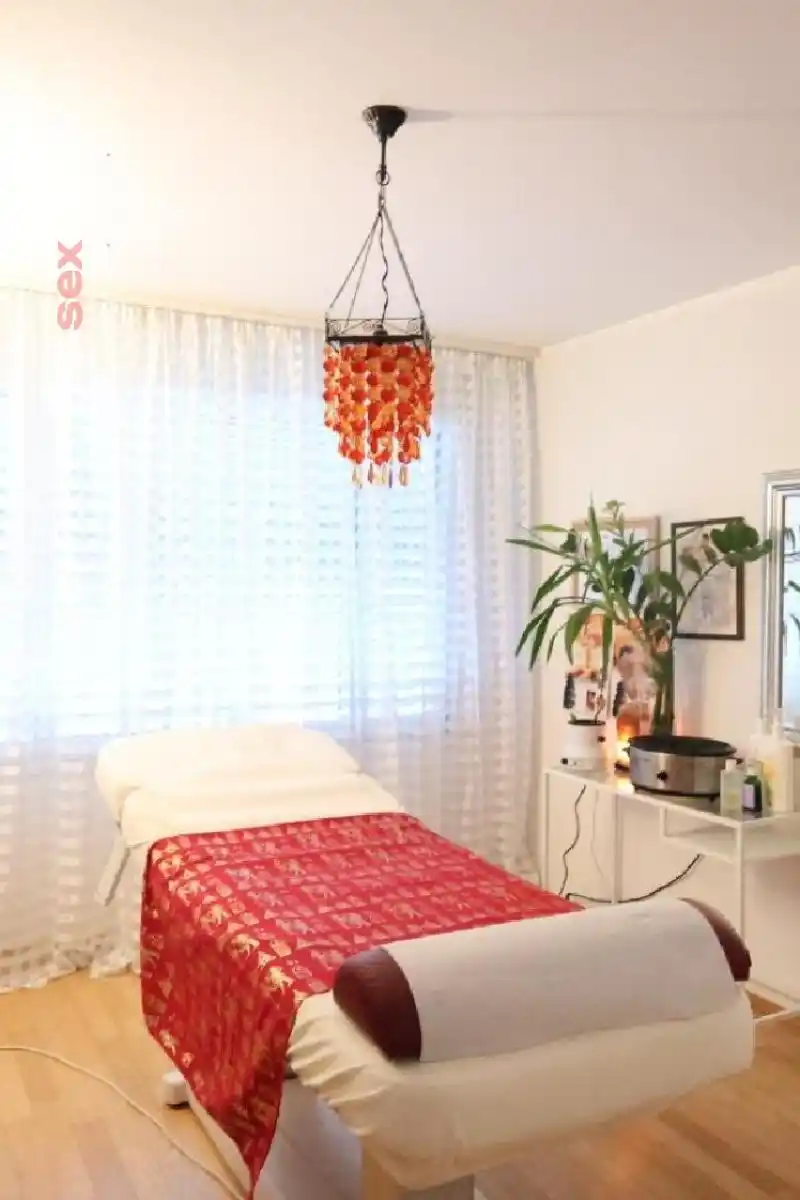 BARBARA Heisse Busen - Massagen Bern Umgebung, Bern Stadt, Schweiz, Biel/Bienne - Grenchen, Bern