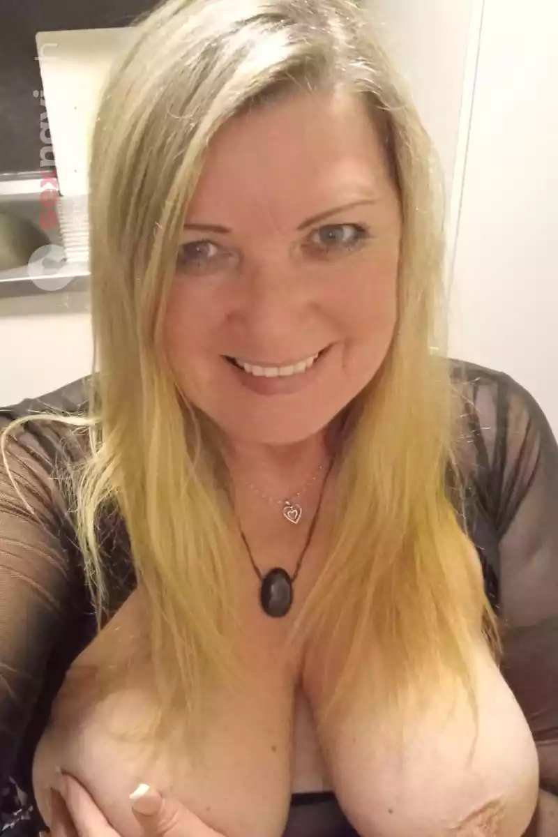 VIKY 🔥 Pervers versaut Sex 🔥 Bern Stadt, Biel/Bienne, Schweiz, Biel/Bienne - Grenchen, Solothurn