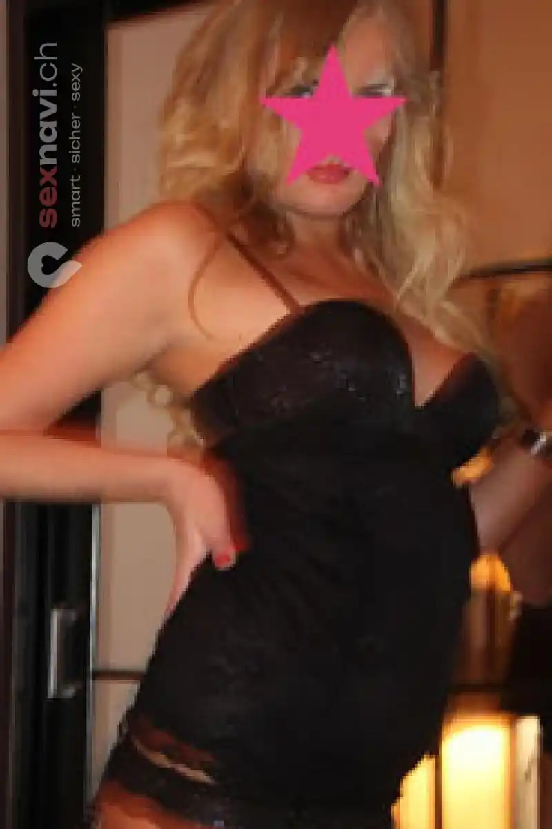 MIA Tempelgirl Basel, Basel, Aargau, Schweiz