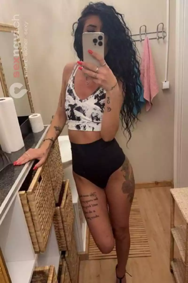 Karina HOT & NEW Bern Stadt, Bern Umgebung, Zollikofen, Schweiz, Biel/Bienne - Grenchen