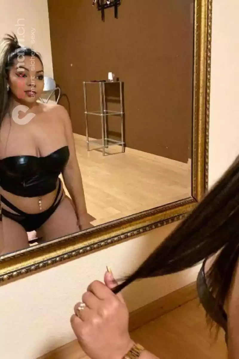 GIULIA Teenie steht auf Sperma Basel, Basel, Schweiz